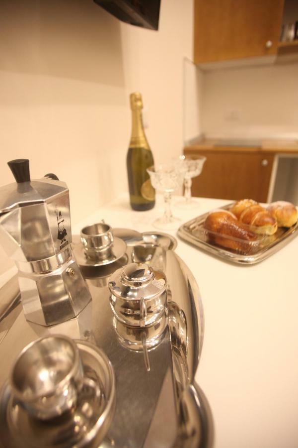 Garibaldi Station 2Punto0 Bed & Breakfast Napoli Eksteriør bilde