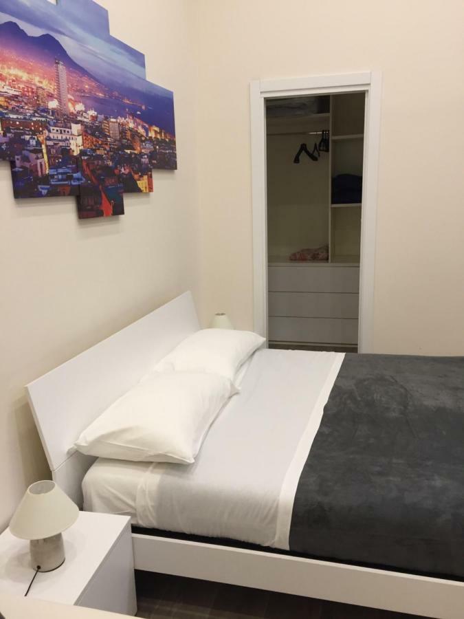 Garibaldi Station 2Punto0 Bed & Breakfast Napoli Eksteriør bilde